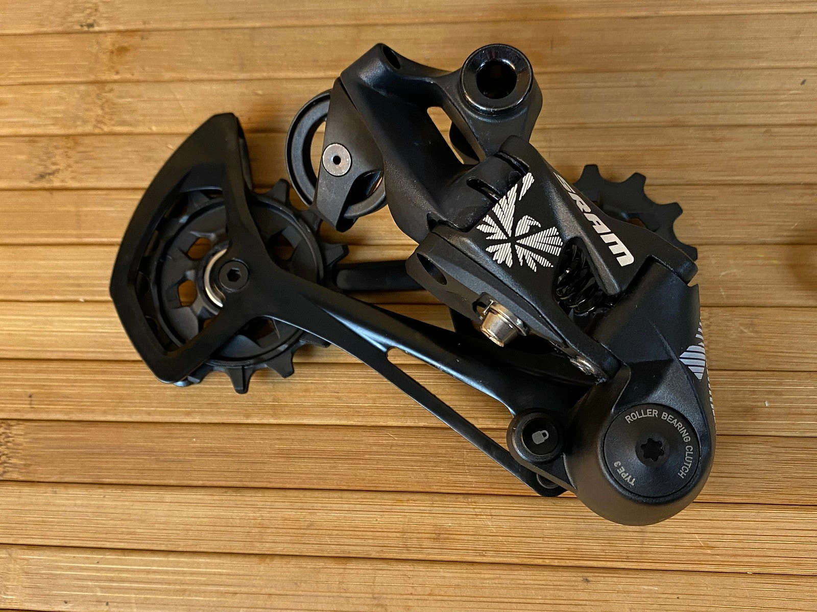 SRAM NX Eagle 12-fach Schaltwerk 2 SRAM NX Eagle 12-fach Schaltwerk – Bild 2