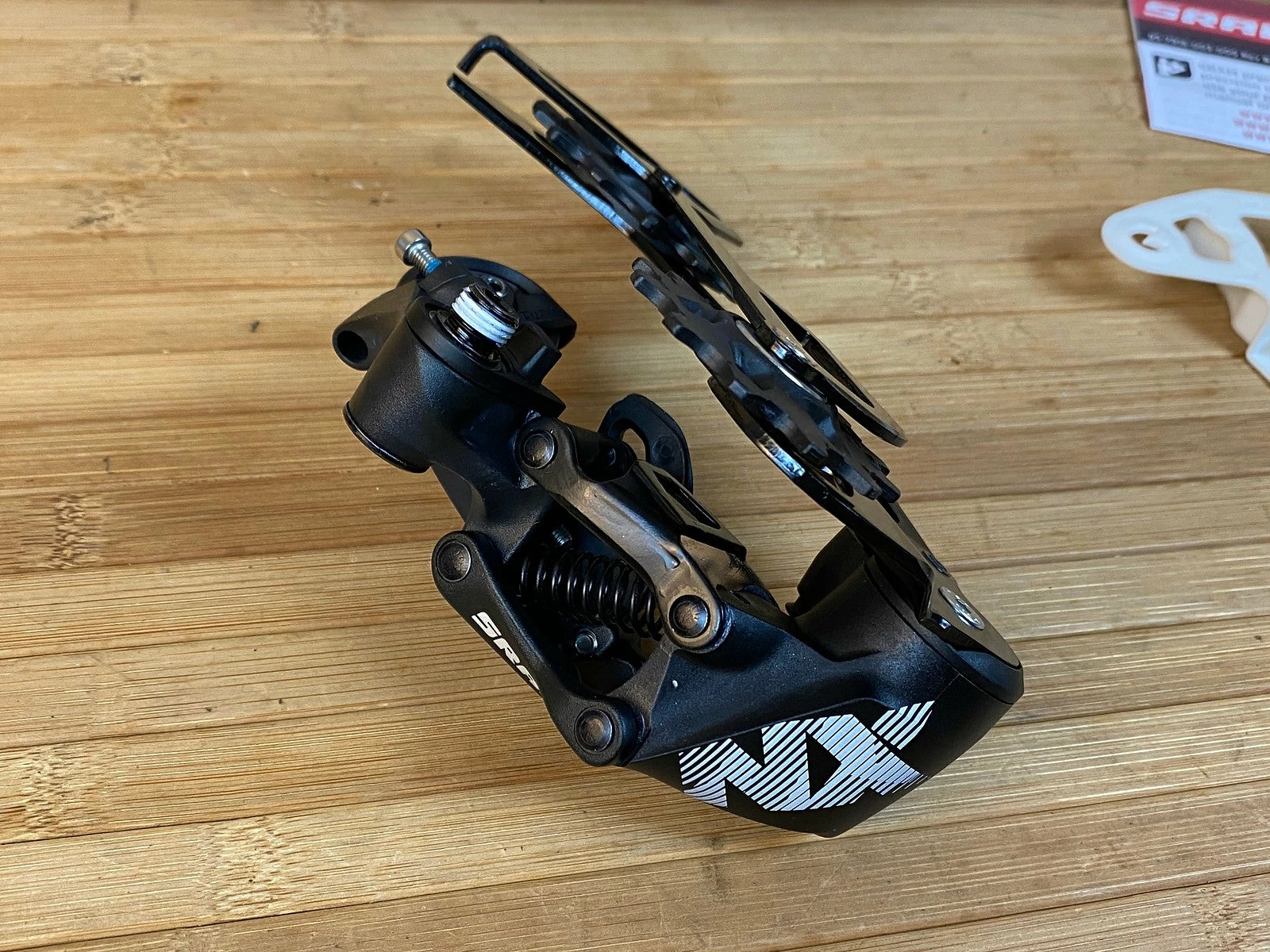 SRAM NX Eagle 12-fach Schaltwerk 3 SRAM NX Eagle 12-fach Schaltwerk – Bild 3