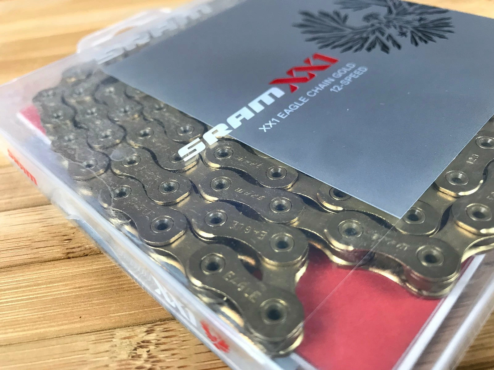 SRAM Kette XX1 Eagle Hollow Pin Gold 12-fach 5 SRAM Kette XX1 Eagle Hollow Pin Gold 12-fach – Bild 5