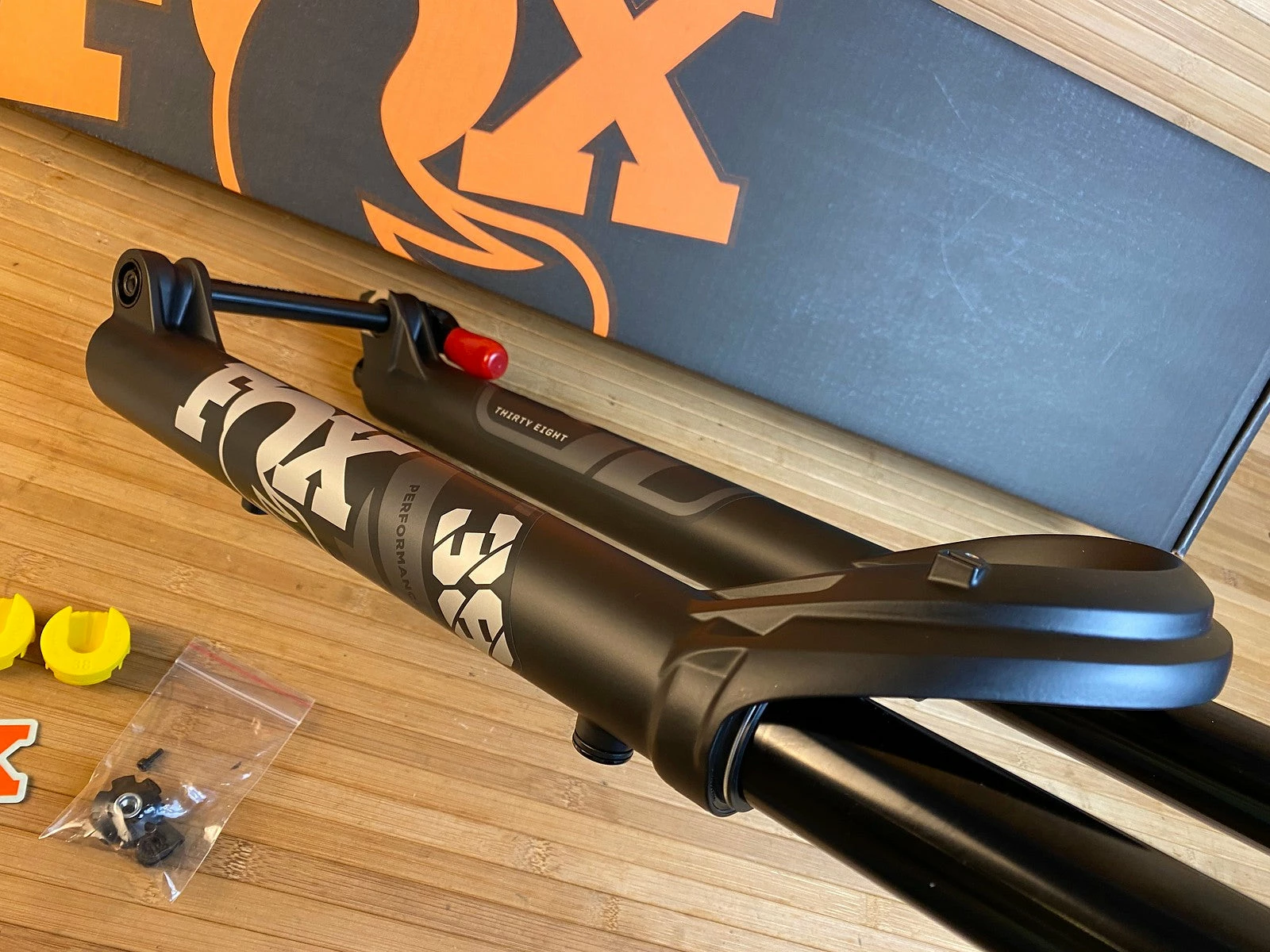 Fox 38 2021 Float 29" 170mm Grip 3-POS Federgabel 4 Fox 38 2021 Float 29" 170mm Grip 3-POS Federgabel – Bild 4