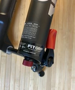 Fox 38 2021 Float 29" 170mm Grip 3-POS Federgabel 16 Fox 38 2021 Float 29" 170mm Grip 3-POS Federgabel -Federung Verkäufe 2022 5414621 large