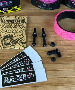 Muc-Off Muc Off Ultimate Tubeless Kit XC/Trail Tubeless Set Mit Ventilen, Milch Und Felgenband