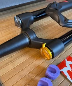 Marzocchi BOMBER DJ Schwarz 100mm / 26" Dirt Federgabel 13 Marzocchi BOMBER DJ Schwarz 100mm / 26" Dirt Federgabel -Federung Verkäufe 2022 5563316 large