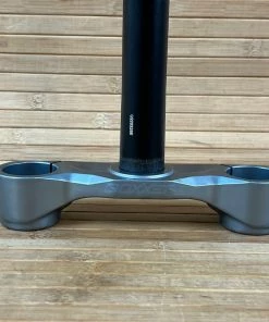 Rock-shox Rock Shox Boxxer Untere Brücke Mit Schaft 1 1/8" Crown-Steerer 36mm Offset ( 0 OS ) -Federung Verkäufe 2022 IMG 0138 f4ff6a7a 9eb8 4b20 9bb6 f29f2361fcd6