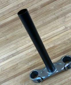 Rock-shox Rock Shox Boxxer Untere Brücke Mit Schaft 1 1/8" Crown-Steerer 46mm Offset ( 10 OS ) -Federung Verkäufe 2022 IMG 0147 81931c9f 90c9 4b9d aa47 dc9cae1f48c0