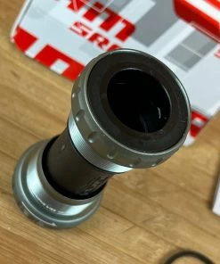 SRAM Truvativ GXP Team Innenlager 68/73mm -Federung Verkäufe 2022 IMG 0197 b2ecdfd1 91c5 4805 811a 44742f6ef1f2