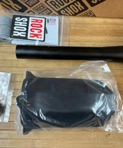 Rock-shox RockShox Lyrik Ultimate RC2 2023 Federgabel 29" / 160mm Grün / Green 24 Rock-shox RockShox Lyrik Ultimate RC2 2023 Federgabel 29" / 160mm Grün / Green -Federung Verkäufe 2022 IMG 0240