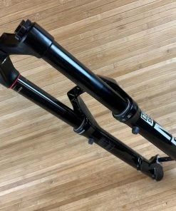 Rock-shox RockShox Zeb Ultimate Federgabel Schwarz 190mm / 27,5" 27 Rock-shox RockShox Zeb Ultimate Federgabel Schwarz 190mm / 27,5" -Federung Verkäufe 2022 IMG 0258