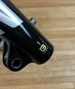 Rock-shox RockShox Zeb Ultimate Federgabel Schwarz 190mm / 27,5" 19 Rock-shox RockShox Zeb Ultimate Federgabel Schwarz 190mm / 27,5" -Federung Verkäufe 2022 IMG 0261