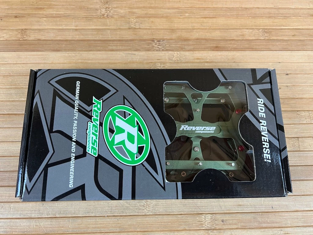 Reverse Components Escape Plattformpedale / Pedale Olive 7 Reverse Components Escape Plattformpedale / Pedale Olive – Bild 7