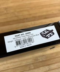 Reverse Components Black One Plattformpedale / Pedale Schwarz/dunkelblau -Federung Verkäufe 2022 IMG 0312