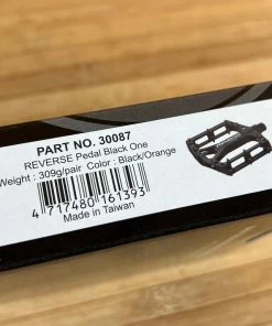Reverse Components Black One Plattformpedale / Pedale Schwarz/orange 15 Reverse Components Black One Plattformpedale / Pedale Schwarz/orange -Federung Verkäufe 2022 IMG 0320