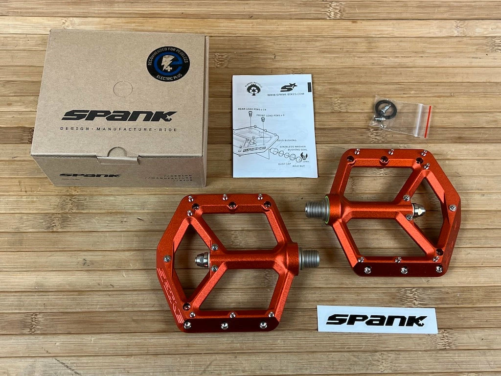Spank Spike Reboot Pedale / Plattformpedale Orange 1 Spank Spike Reboot Pedale / Plattformpedale Orange