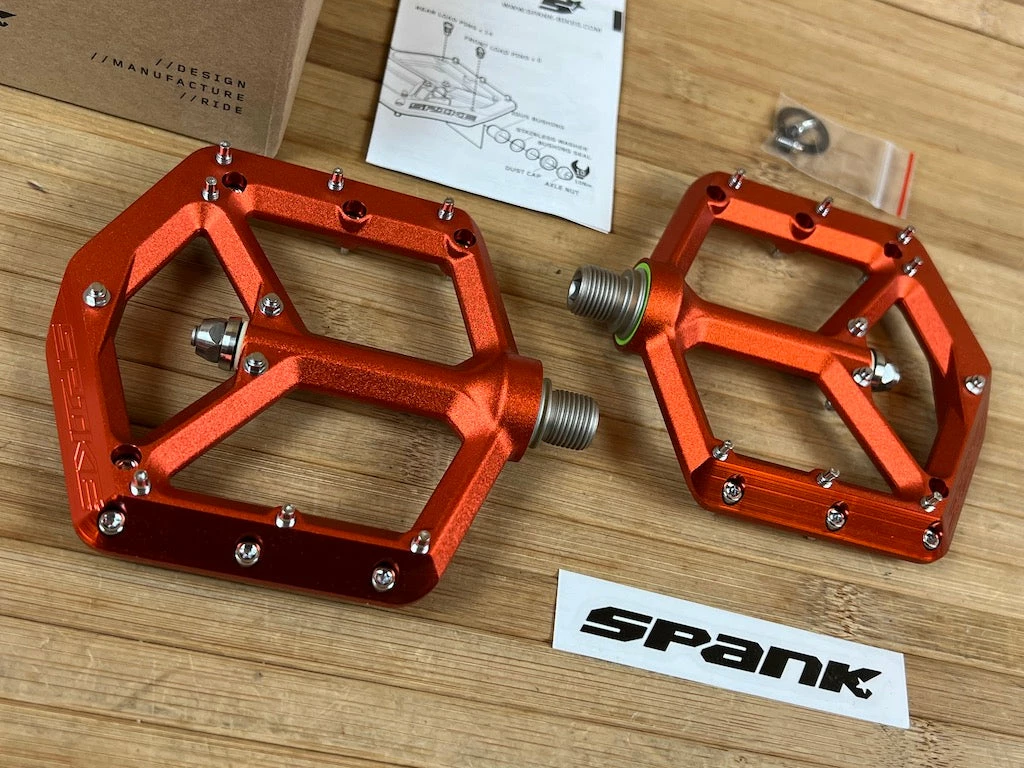 Spank Spike Reboot Pedale / Plattformpedale Orange 2 Spank Spike Reboot Pedale / Plattformpedale Orange – Bild 2