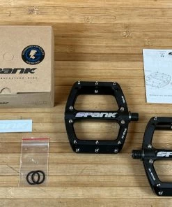 Spank Spoon 100 Pedale / Plattformpedale Schwarz