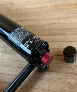 Fox 36 2021 Grip 3-POS 160mm / 27,5" Federgabel Shiny Black 19 Fox 36 2021 Grip 3-POS 160mm / 27,5" Federgabel Shiny Black -Federung Verkäufe 2022 IMG 0754 8d20ec7a 678b 4497 a3ec aa49273e5aa0