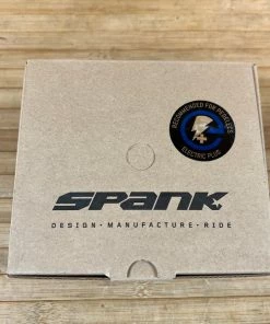 Spank Oozy Trail Reboot Pedale / Plattformpedale Purple -Federung Verkäufe 2022 IMG 0765 00a0af24 8be0 4e85 a3c7 0a799172d91f