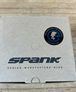 Spank Oozy Trail Reboot Pedale / Plattformpedale Bronze -Federung Verkäufe 2022 IMG 0773 24cbae87 3cf0 4aeb 8b47 878327d4fa4f