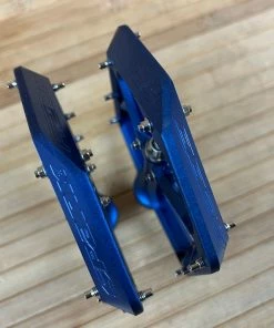 Spank Oozy Trail Reboot Pedale / Plattformpedale Blue -Federung Verkäufe 2022 IMG 0787