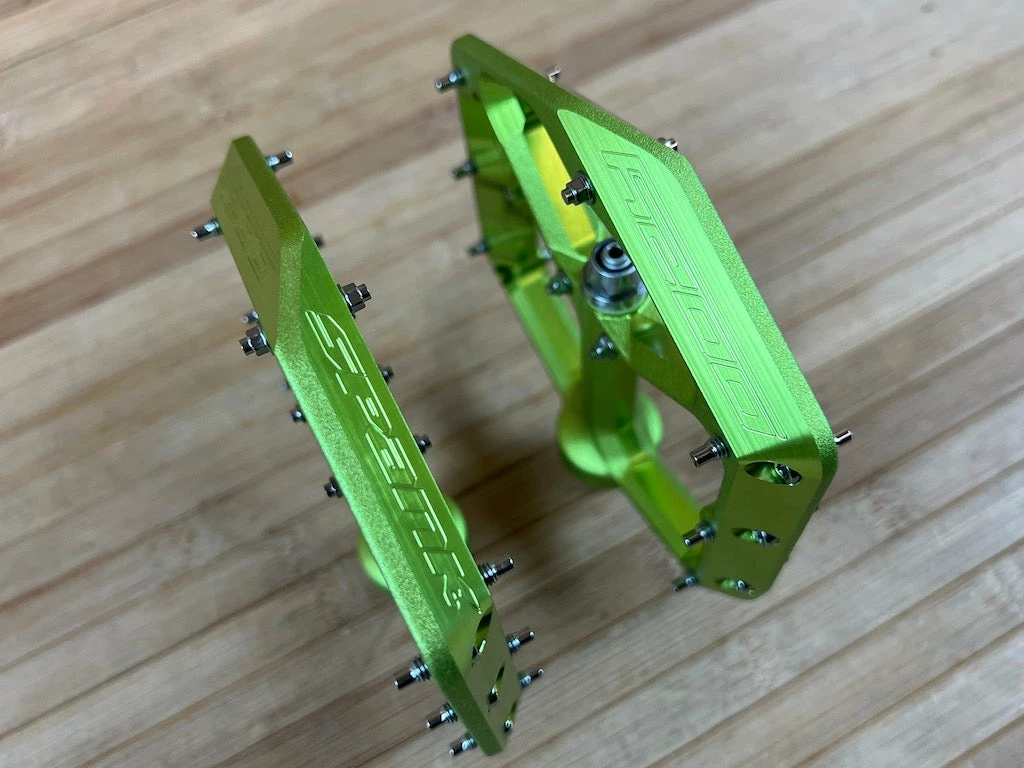 Spank Oozy Trail Reboot Pedale / Plattformpedale Green 3 Spank Oozy Trail Reboot Pedale / Plattformpedale Green – Bild 3