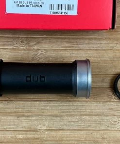 SRAM DUB Pressfit 104,5mm Stahl MTB Innenlager -Federung Verkäufe 2022 IMG 0892 56e9b69e 270e 4723 92cf 417aa009e2b3