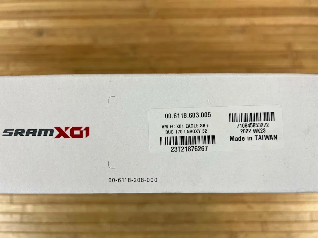 SRAM XO1 Carbon Eagle DUB Kurbel 170mm DUB 32T SB+ Rot 7 SRAM XO1 Carbon Eagle DUB Kurbel 170mm DUB 32T SB+ Rot – Bild 7