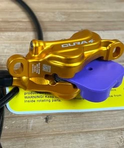 Formula CURA 4 Scheibenbremse Gold VR Oder HR -Federung Verkäufe 2022 IMG 1026 cdd54b38 1a7c 4ce1 a1f8 dc8f29567113