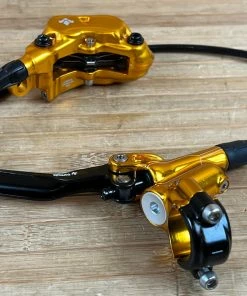 Formula CURA 4 Scheibenbremse Gold VR Oder HR -Federung Verkäufe 2022 IMG 1030 55071753 8907 49bf 8299 ec5895197890