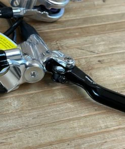 Formula CURA Scheibenbremse Polish VR Oder HR -Federung Verkäufe 2022 IMG 1052 94fce641 f8ba 4fd2 8958 721b61ae9bdf