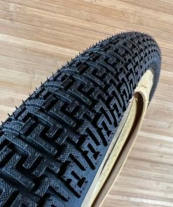 DMR Moto DJ Drahtreifen Tanwall 26 X 2,2" 60TPI Reifen -Federung Verkäufe 2022 IMG 1113 83f06a16 a5d0 49df 9161 0085dcdb42b7