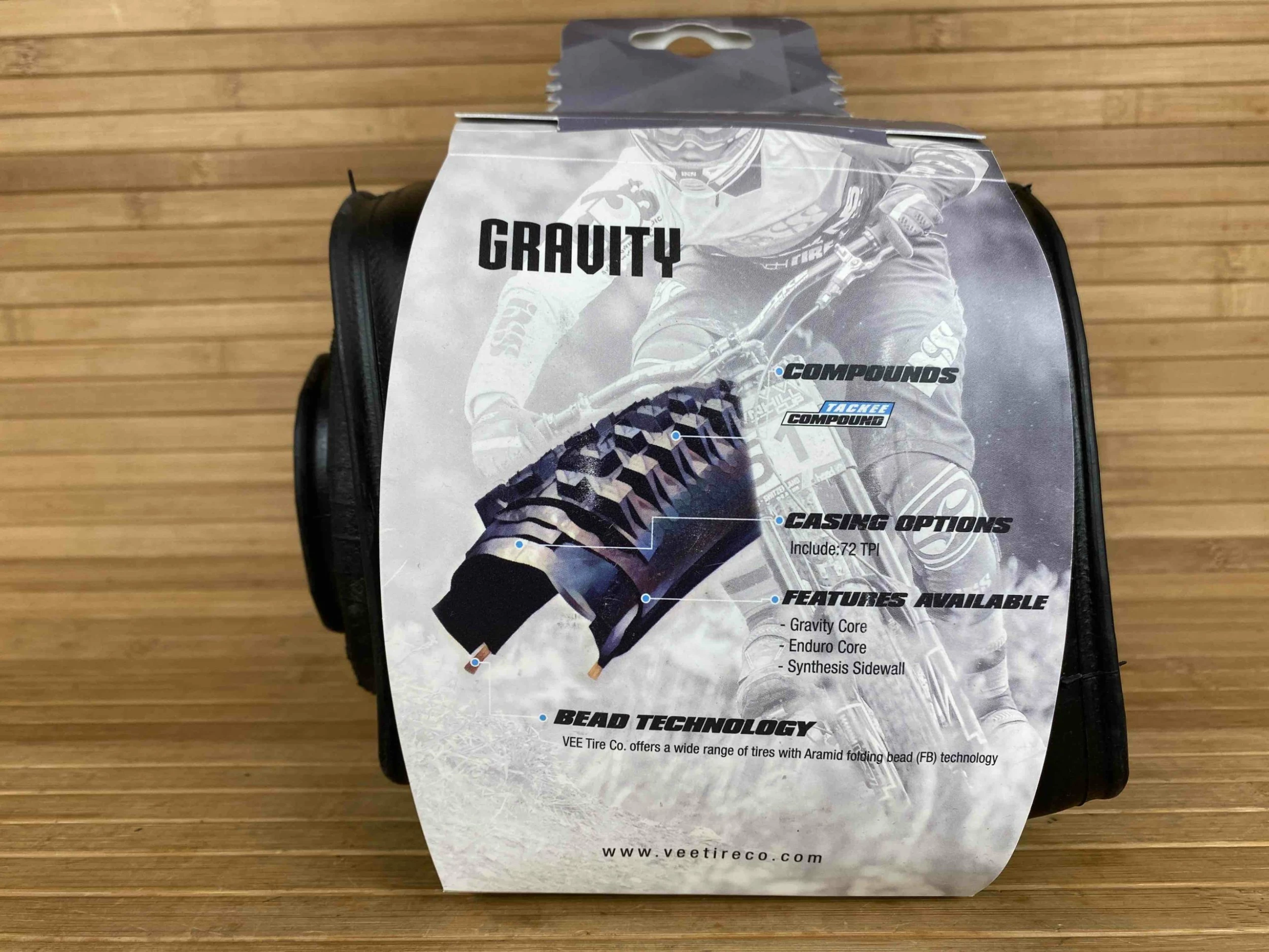 Vee Tire FLOW Smasher 27.5 X 2.4 Reifen 2 Vee Tire FLOW Smasher 27.5 X 2.4 Reifen – Bild 2