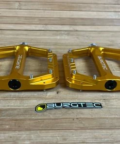 Burgtec MK5 Penthouse Flat Pedals / Pedale Gold Steel Axle 8 Burgtec MK5 Penthouse Flat Pedals / Pedale Gold Steel Axle -Federung Verkäufe 2022 IMG 1240 27241c1e e9ba 4f4f 96a8 6c3e2ea3aa67