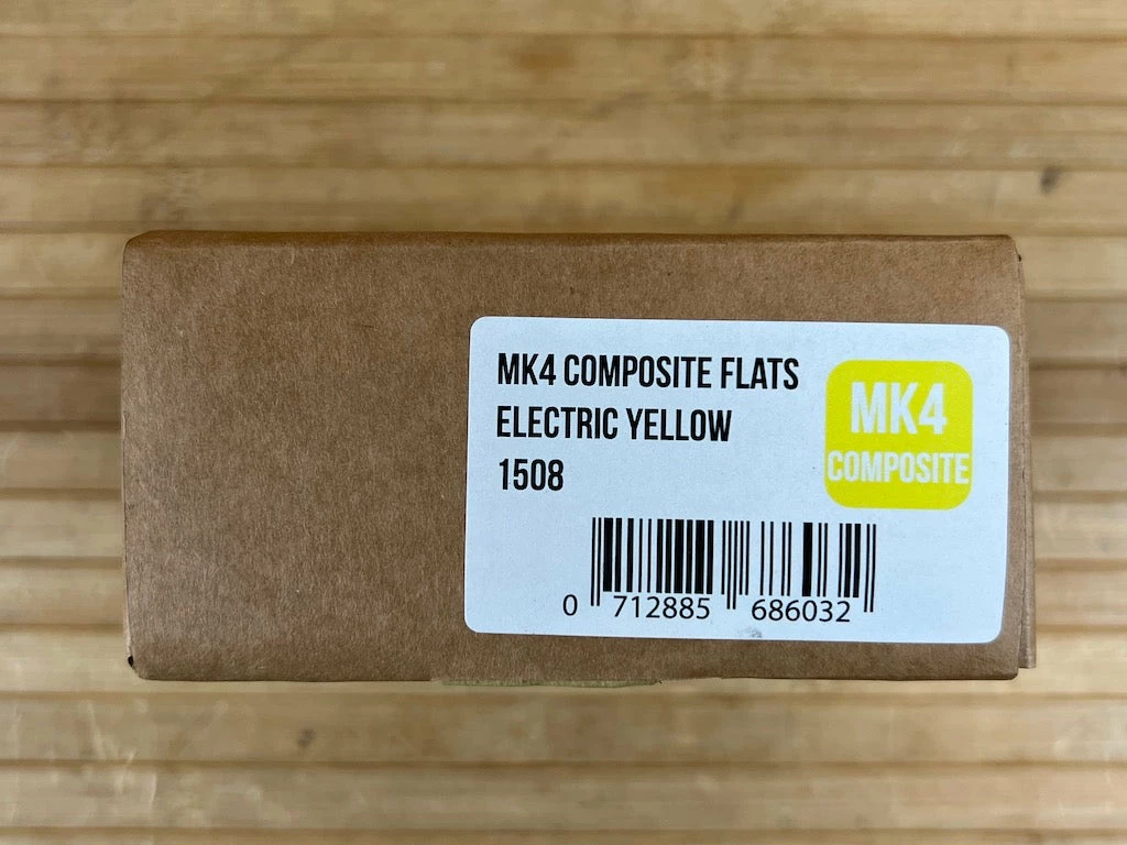 Burgtec MK4 Composite Flat Pedals / Pedale Yellow 5 Burgtec MK4 Composite Flat Pedals / Pedale Yellow – Bild 5