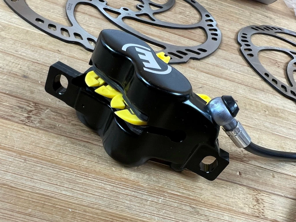 Magura MT5 PRO Scheibenbremsen Set Mit Discs 203 / 180 6 Magura MT5 PRO Scheibenbremsen Set Mit Discs 203 / 180 – Bild 6