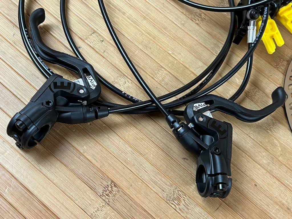 Magura MT5 PRO Scheibenbremsen Set Mit Discs 203 / 180 4 Magura MT5 PRO Scheibenbremsen Set Mit Discs 203 / 180 – Bild 4