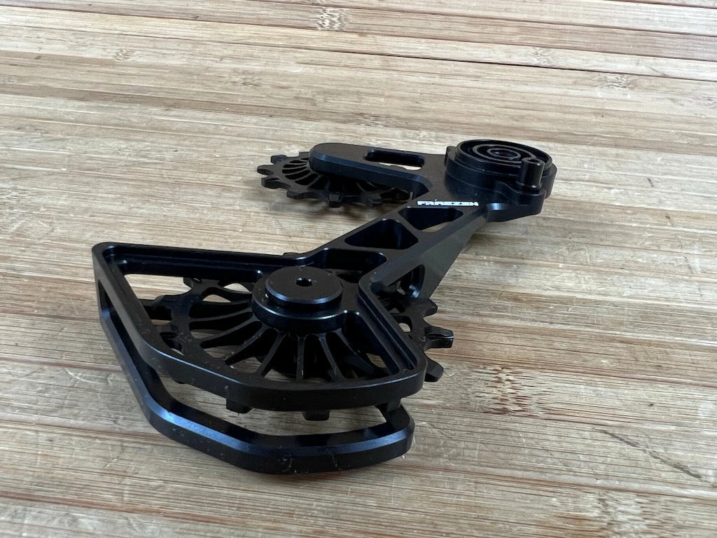 Fraezen Kaefig SRAM AXS / Mechanisch Schwarz 7 Fraezen Kaefig SRAM AXS / Mechanisch Schwarz – Bild 7