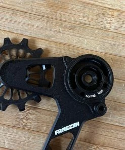 Fraezen Kaefig SRAM AXS / Mechanisch Schwarz 12 Fraezen Kaefig SRAM AXS / Mechanisch Schwarz -Federung Verkäufe 2022 IMG 1801 82680c34 29f8 49fb b5ce 9761f39d245a