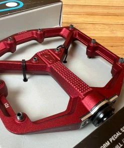 Crankbrothers Stamp 7 Large Pedale / Plattformpedale Rot -Federung Verkäufe 2022 IMG 1803
