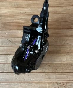 Formula CURA 4 Scheibenbremse Glossy Black VR Oder HR -Federung Verkäufe 2022 IMG 1836