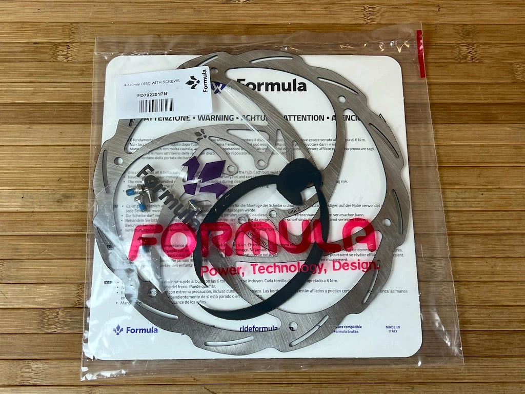 Formula Monolitic Disc / Bremsscheibe 220mm 1 Formula Monolitic Disc / Bremsscheibe 220mm