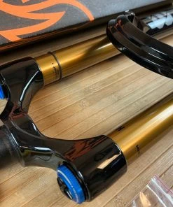 Fox 2021 38 Factory 27,5" 160mm Grip2 44mm Rake Federgabel Black -Federung Verkäufe 2022 IMG 1898