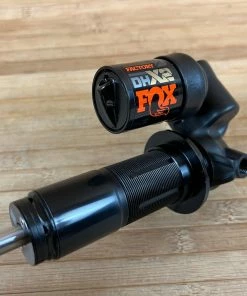 Fox DHX2 Factory Race 225x70mm Trunnion 2021 Dämpfer 17 Fox DHX2 Factory Race 225x70mm Trunnion 2021 Dämpfer -Federung Verkäufe 2022 IMG 1927