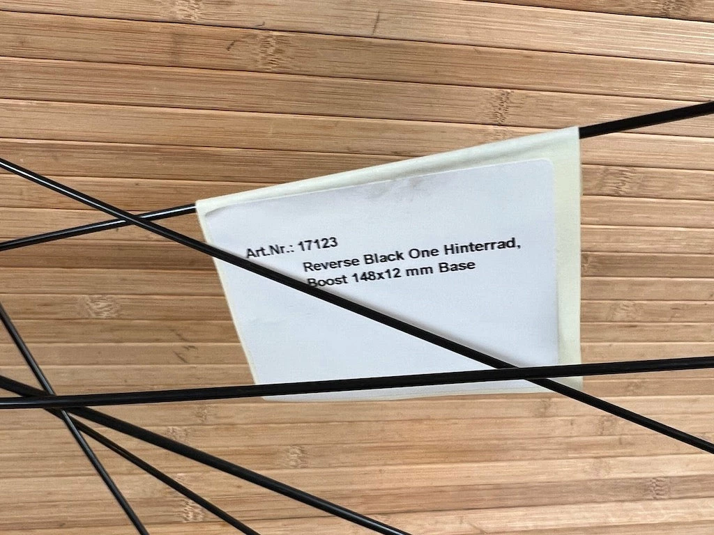 Reverse Black One Hinterrad HR 27,5" Boost 148 X 12mm Chrom XD 8 Reverse Black One Hinterrad HR 27,5" Boost 148 X 12mm Chrom XD – Bild 8