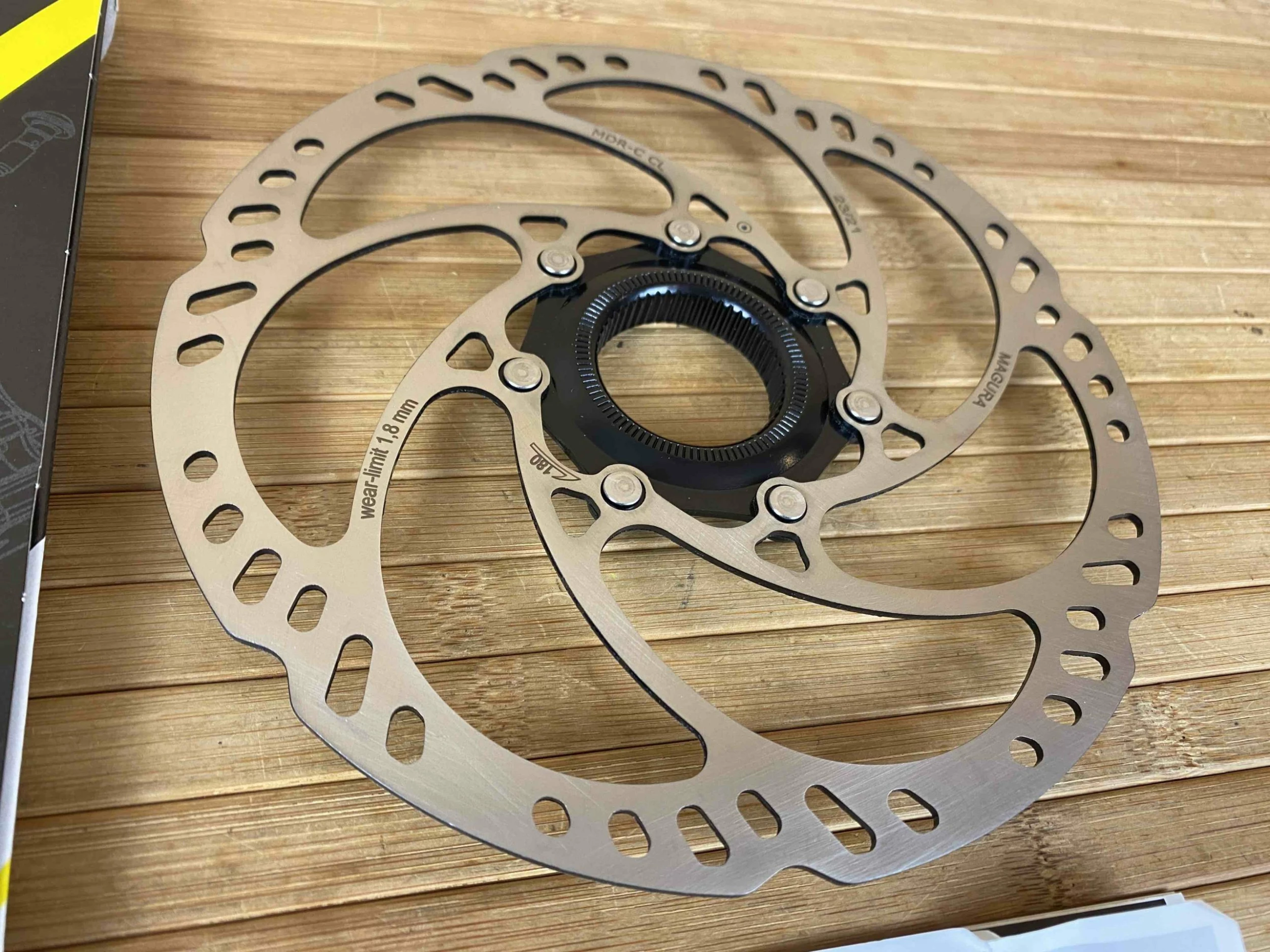 Magura MDR-C CL 180mm Centerlock Disc / Bremsscheibe Steckachse 2 Magura MDR-C CL 180mm Centerlock Disc / Bremsscheibe Steckachse – Bild 2