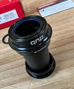 SRAM DUB Pressfit 30 68/73mm Road Innenlager 12 SRAM DUB Pressfit 30 68/73mm Road Innenlager -Federung Verkäufe 2022 IMG 2197