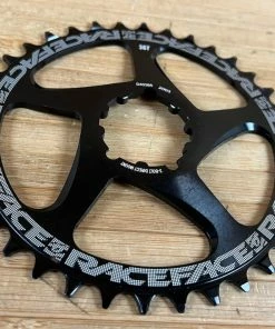 Race Face Kettenblatt DM 3 Bolt 36T 10-12S Black -Federung Verkäufe 2022 IMG 2306 aa1a69b4 f310 4fb5 9e56 169974e5bfb3