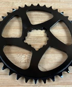 Race Face Kettenblatt DM 3 Bolt 36T 10-12S Black -Federung Verkäufe 2022 IMG 2307 f41b26b0 ce1f 423b 8090 73958f3b1224