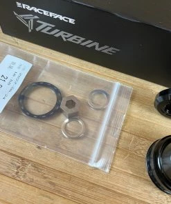 Race Face Turbine Kurbel / Kurbelset 170mm / 143mm Black -Federung Verkäufe 2022 IMG 2340