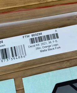 Fox Decal Kit 36 2021 F-S Orange Logo / Matte Black DJ 26" -Federung Verkäufe 2022 IMG 2383 scaled