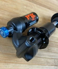 Fox DHX F-S 185 X 55 Trunnion 2022 Dämpfer 13 Fox DHX F-S 185 X 55 Trunnion 2022 Dämpfer -Federung Verkäufe 2022 IMG 3190